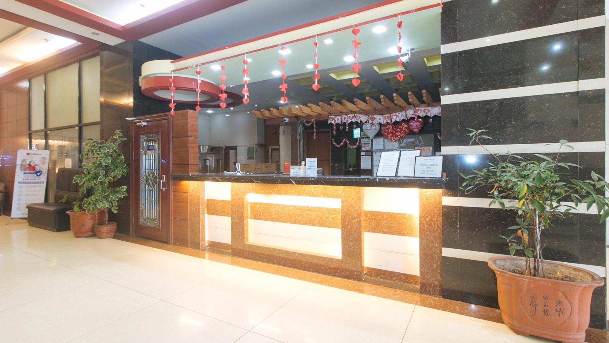 Reddoorz At Winter Hotel Araneta 케손시티 외부 사진