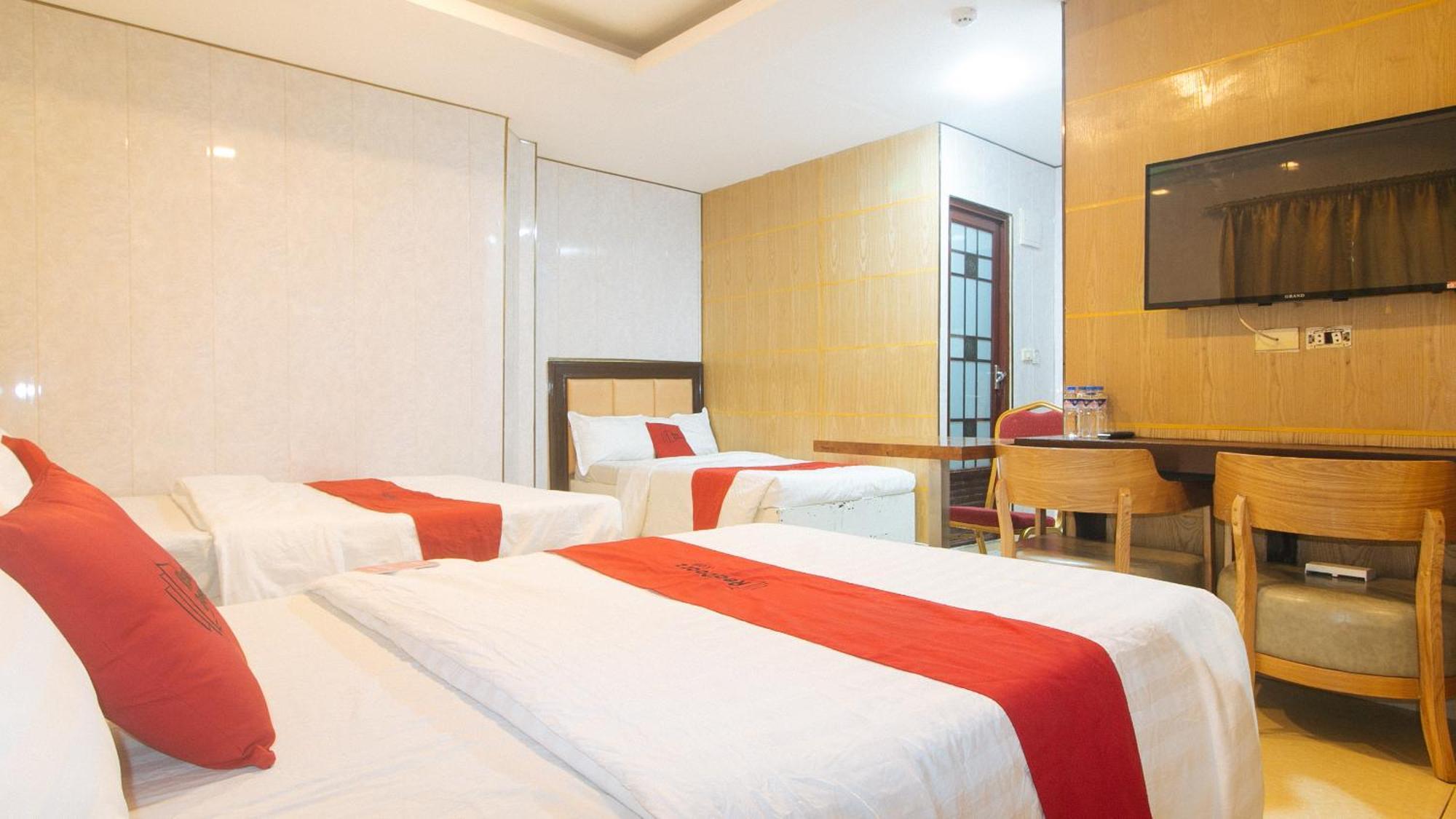 Reddoorz At Winter Hotel Araneta 케손시티 외부 사진